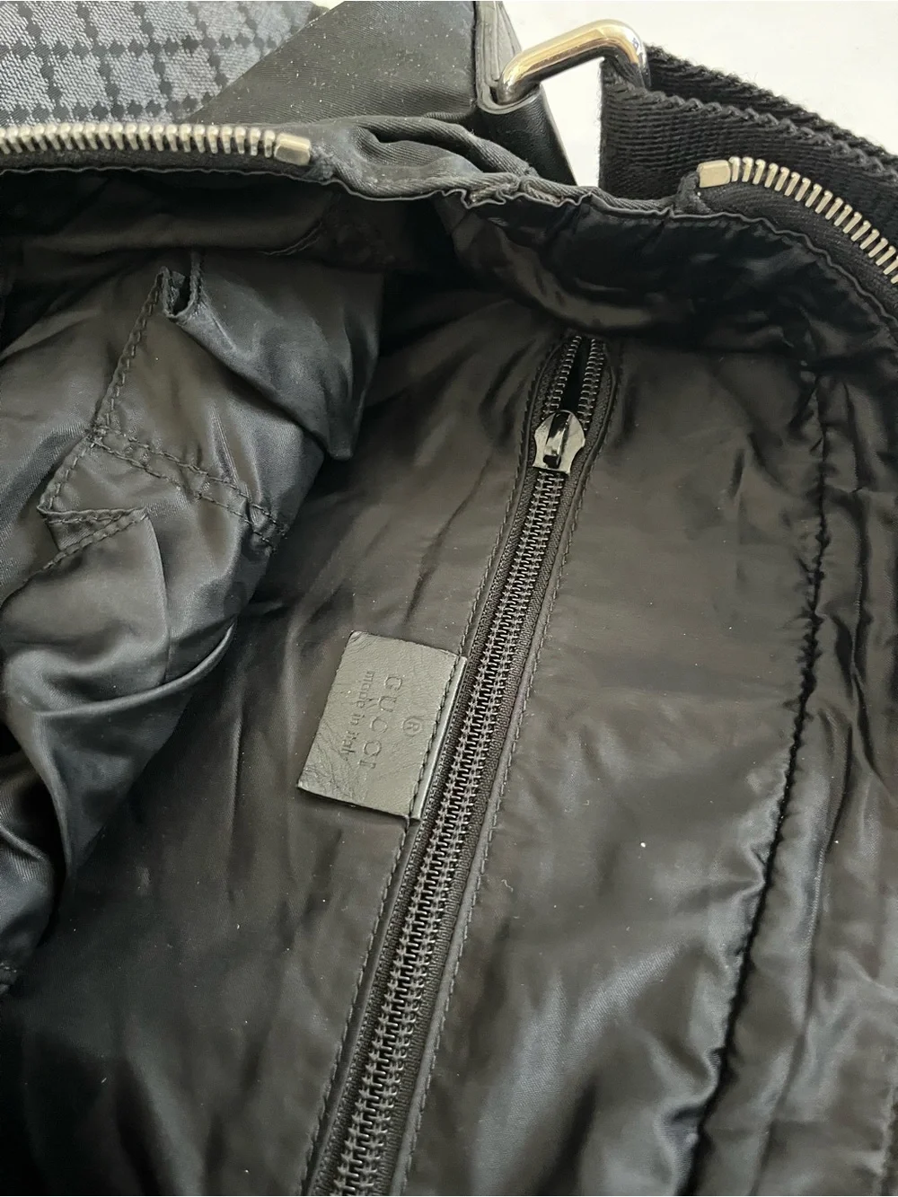 Gucci unisex nylon messenger bag